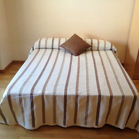 Sm Apartments Lleida Luaran gambar